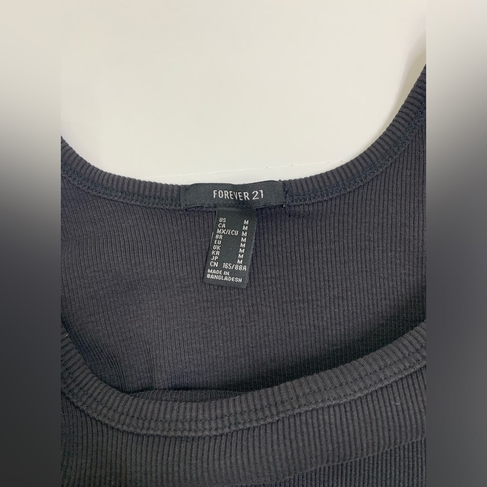 Forever 21 Good Times Black Ribbed Tank Top W/ Ajustable Sides Size Medium - Picture 5 of 9